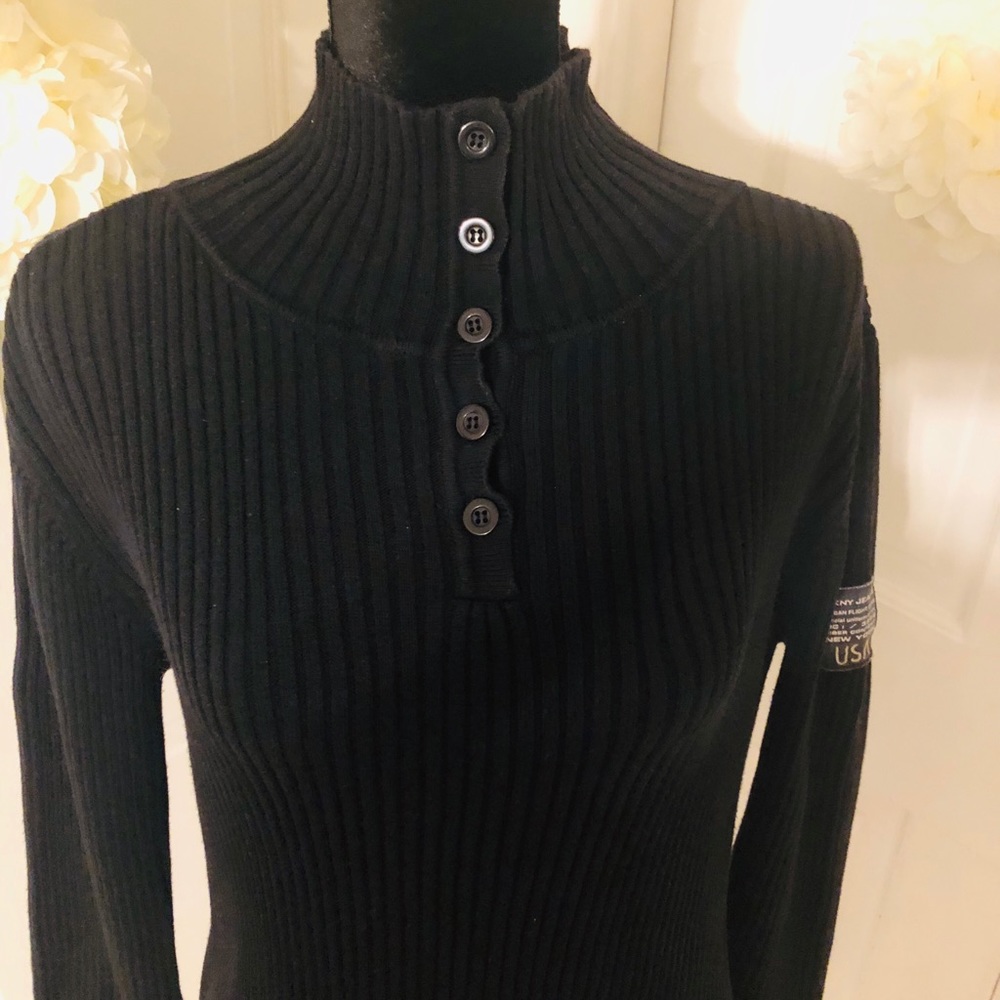 Dkny // Jeans Pullover Button Neckline - image 7